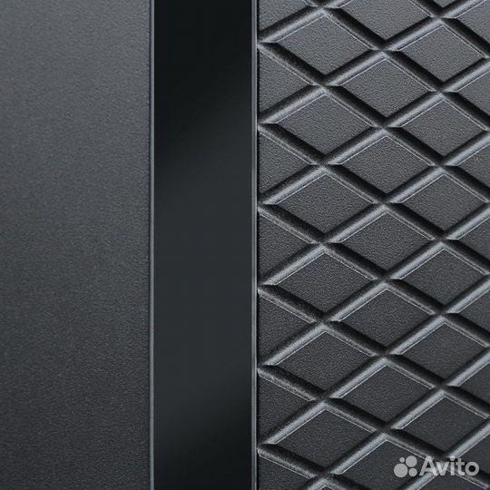 Дверь входная Ньюкасл с зеркалом