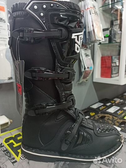 Мотоботы tiger