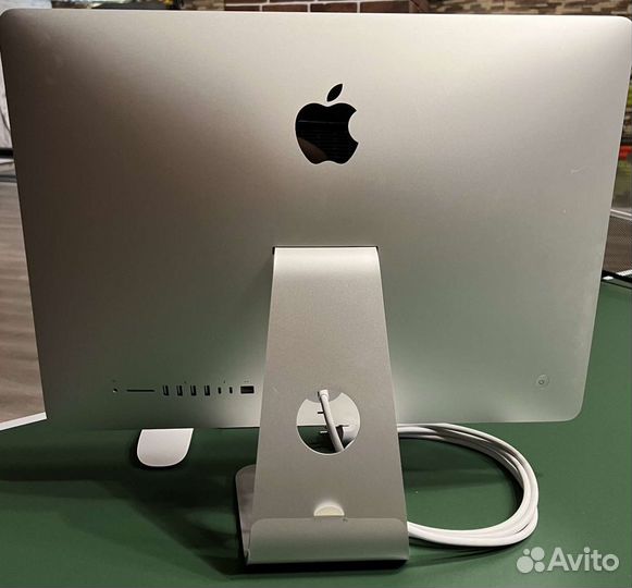 Apple iMac 21.5 2019