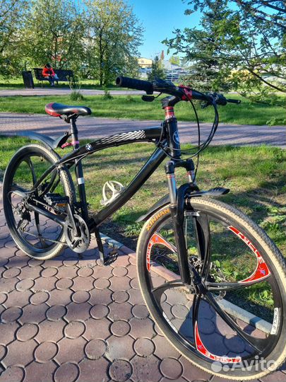 Велосипед BMW на литье,26р колес,21 скорость