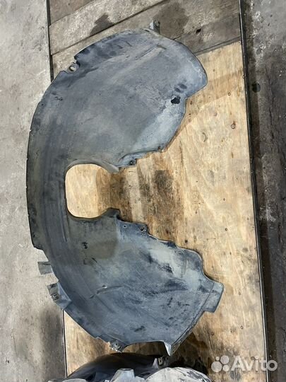 Подкрылок передний Ford Focus 2 Фокус 2 оригинал