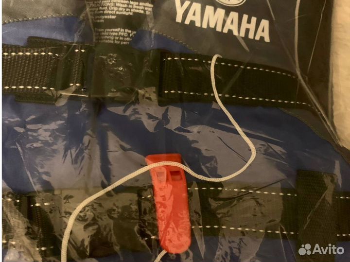 Спасательный жилет взрослый