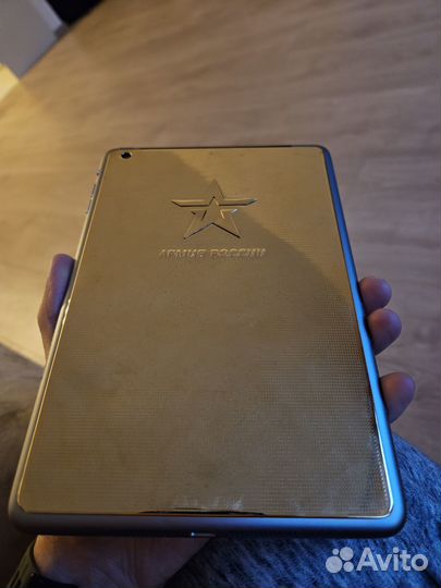 Планшет iPad mini 3 Армия России