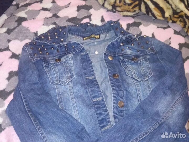 Джинсовая куртка