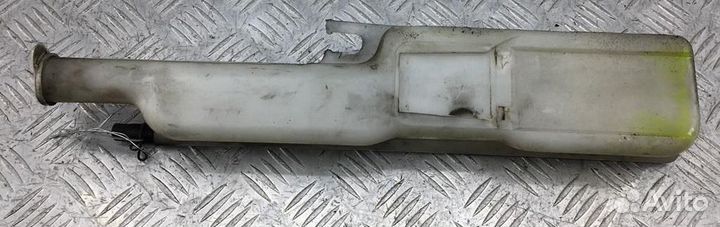 Бачок расширительный Mitsubishi Space Wagon