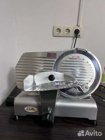 Продам слайсер для нарезки