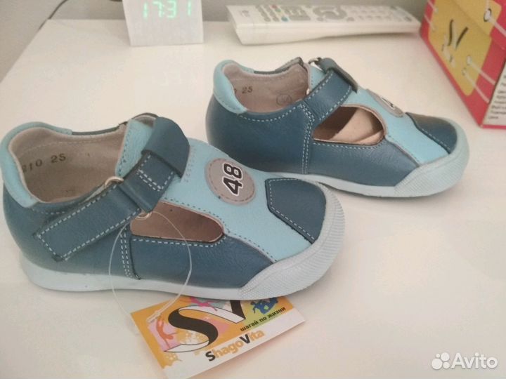 Новые кожаные сандали