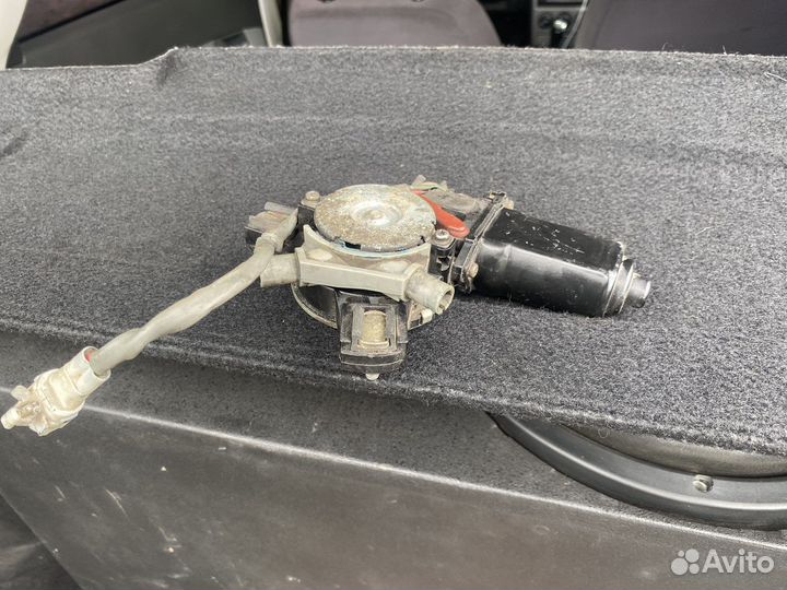 Моторчик стеклоподъемника Mark 2 90