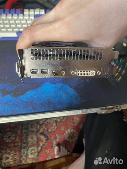 Видео карта GV-R795WF3-3GD