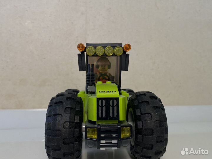 Lego Трактор