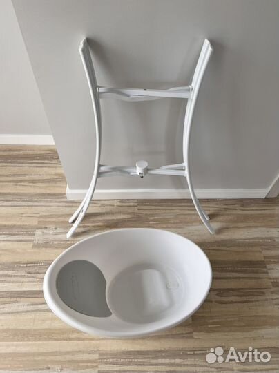 Детская ванночка с подставкой