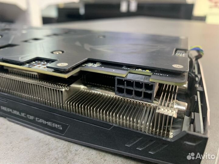 Asus Strix GTX 1060 6 GB 192 Bit gddr5