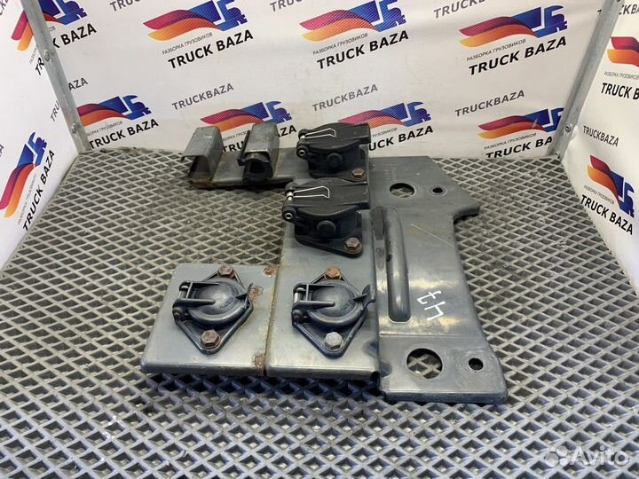 Кронштейн розеток Scania 5-series
