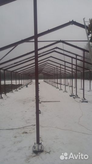 Реконструкция коровника, Строительство коровника