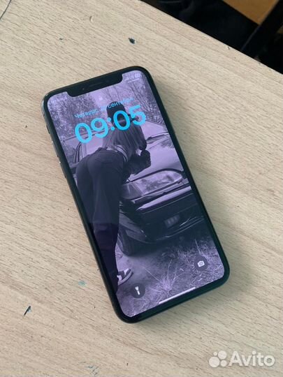 iPhone X, 64 ГБ