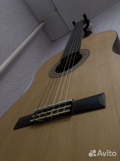 Классическая гитара yamaha C40M