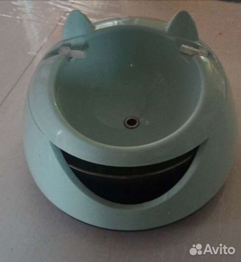 Фонтан поилка для кошек