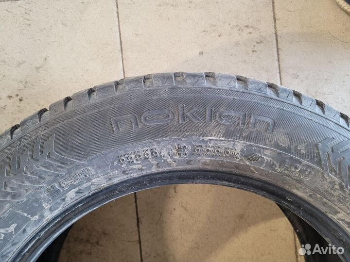 Nokian Tyres Hakkapeliitta 8 SUV 235/60 R18 107T