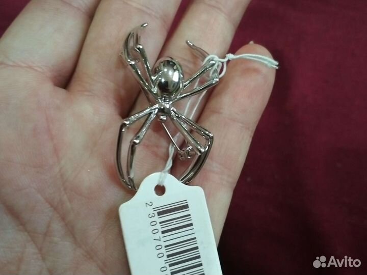 Винтажная брошь