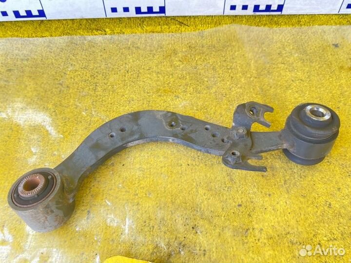 Рычаг задний правый Lexus