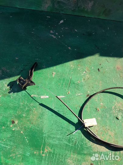 Трос капота Опель Вектра В