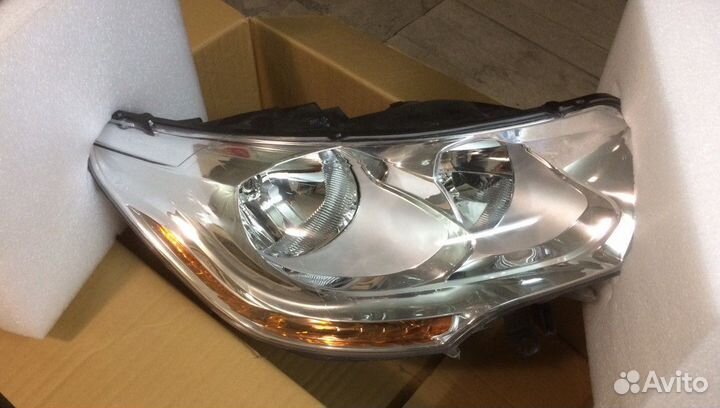 Фара передняя Ситроен С4 citroen C4 04-09