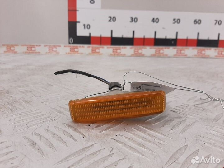 Повторитель передний правый BMW 5 E39 2000