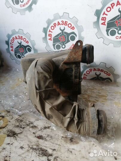 Резонатор воздушного фильтра Kia Cerato 1.6, 2007