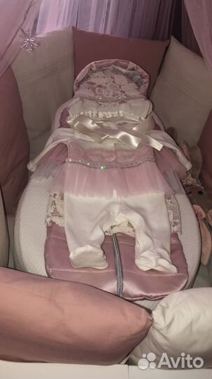 Комплект на выписку для девочки