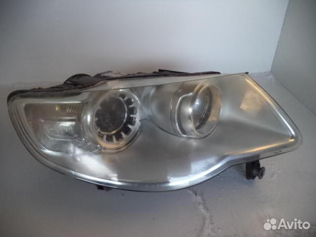 Фара правая Volkswagen Touareg