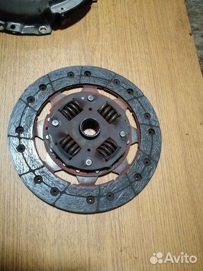 Комплект сцепления 1.8GDI Митсубиси Каризма