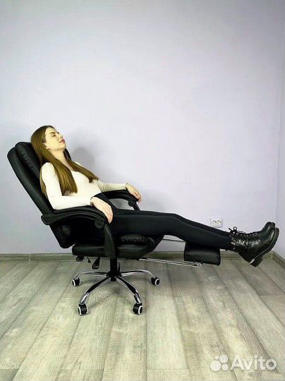 Компьютерное кресло руководителя с массажем