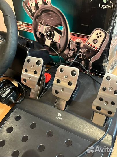 Руль Logitech g27 с коробкой и педалями
