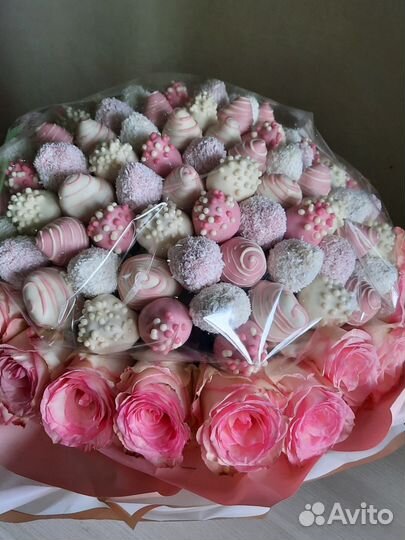 Клубника в шоколаде Сладкий букет Букет из роз