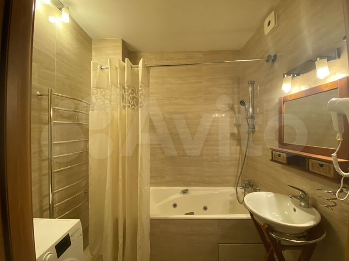 3-к. квартира, 92,5 м², 14/16 эт.