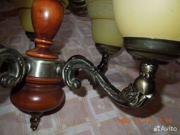 Продаю люстра и люстра светильник