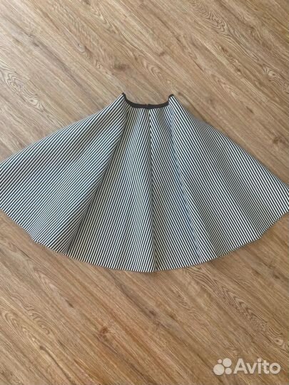 Платья,одежда для девочки 10/12 лет