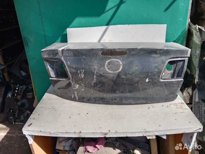 Крышка багажника Mazda 3 BK седан