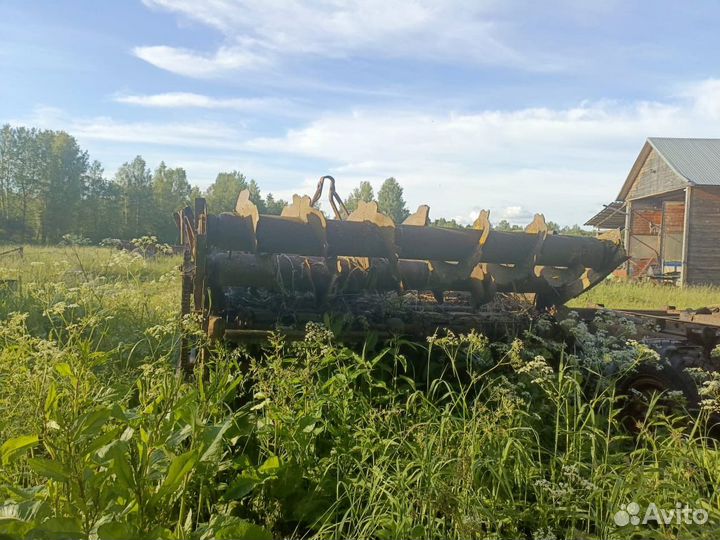 Разбрасыватель удобрений Ригасельмаш РОУ-6, 1990