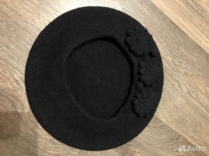 Береты женские