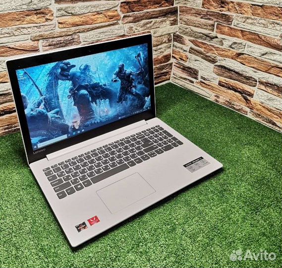 Мощный ноутбук Lenovo Ryzen 3/vega 3/ssd /8озу