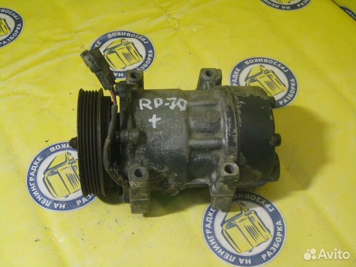 Компрессор кондиционера 5010483099 renault trucks