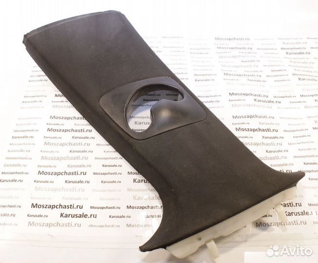 Накладка центральной стойки Левая черная X6 E71