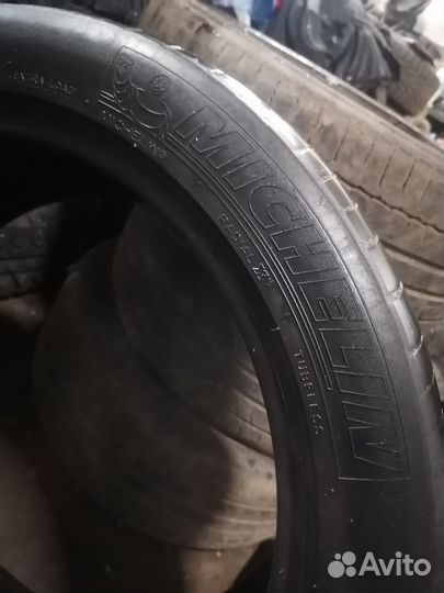 Michelin Primacy HP 235/45 R18 98B