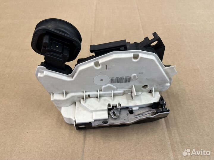 Замок двери задней правой Рапид Поло Ети, Джетта 6