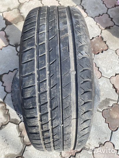 Viatti Strada Asimmetrico 205/55 R16