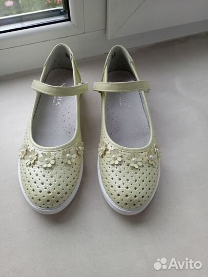 Туфли для девочки р.34 новые