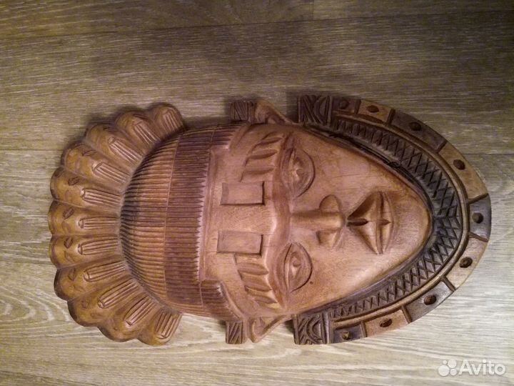 Африканская маска-оберег