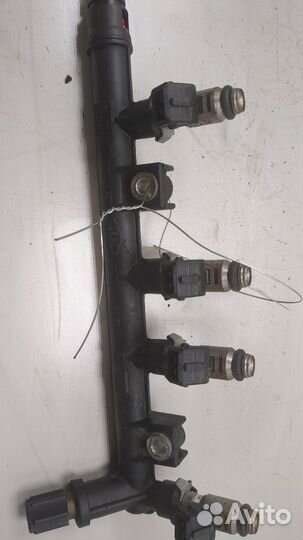 Форсунка топливная Fiat Panda, 2010