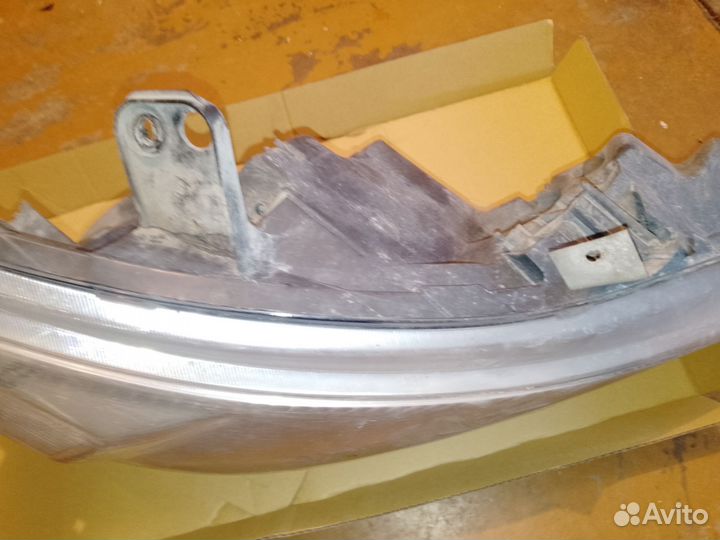 Фары ниссан тиида